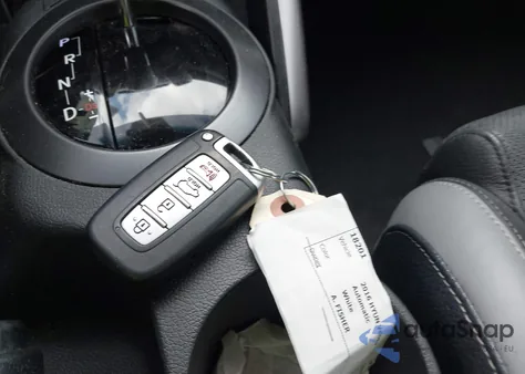 2016 Hyundai Veloster Turbo from USA, damaged, VIN KMHTC6AE0GU266179